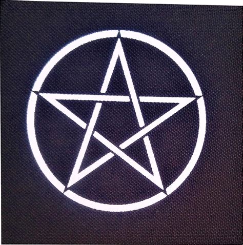 The Pagan Star Symbol: Balancing Energy in the Body and Mind